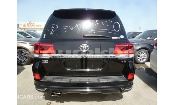 Buy Import Toyota Land Cruiser Black Car in Import - Dubai in Bumthang Buy Import Toyota Land Cruiser Black Car in Import - Dubai in Bumthang