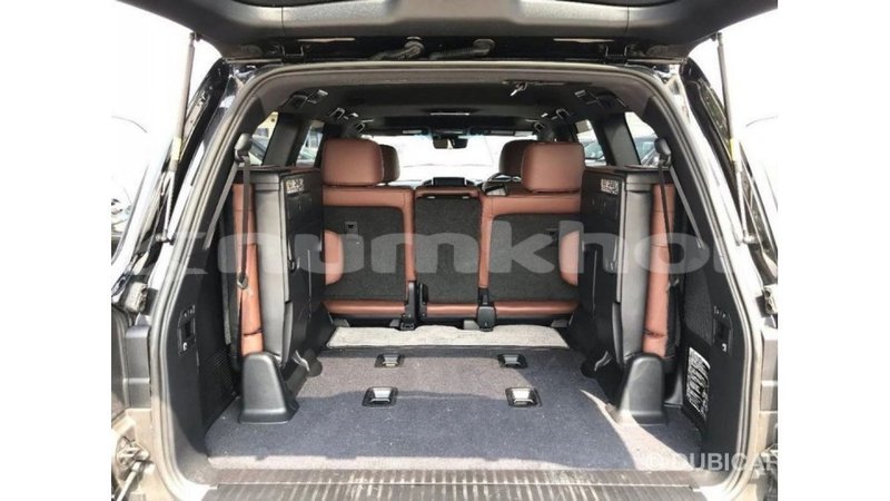 Big with watermark toyota land cruiser bumthang import dubai 2696