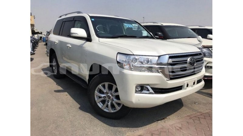 Big with watermark toyota land cruiser bumthang import dubai 2697