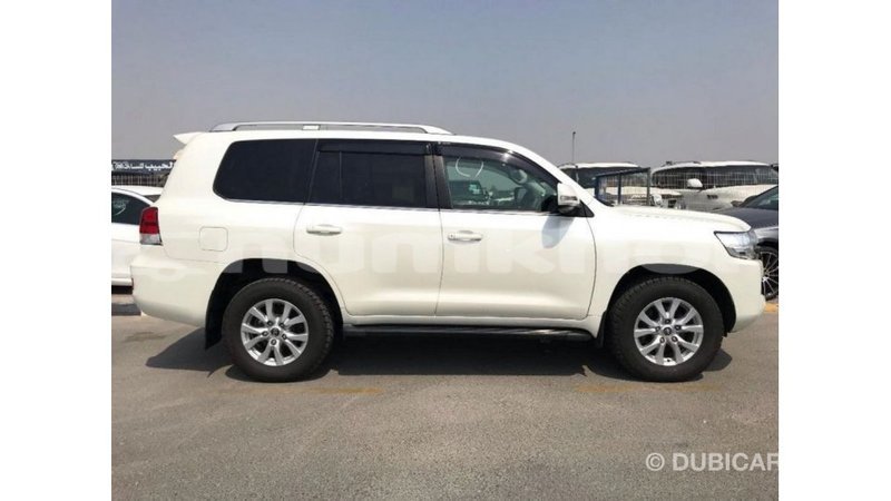 Big with watermark toyota land cruiser bumthang import dubai 2697
