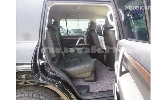 Buy Import Toyota Land Cruiser Black Car in Import - Dubai in Bumthang Buy Import Toyota Land Cruiser Black Car in Import - Dubai in Bumthang