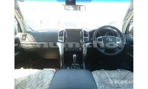 Buy Import Toyota Land Cruiser Other Car in Import - Dubai in Bumthang Buy Import Toyota Land Cruiser Other Car in Import - Dubai in Bumthang