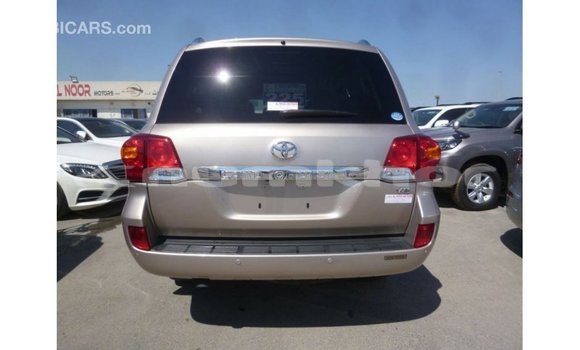 Buy Import Toyota Land Cruiser Other Car in Import - Dubai in Bumthang Buy Import Toyota Land Cruiser Other Car in Import - Dubai in Bumthang