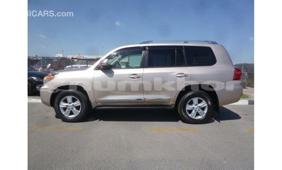 Buy Import Toyota Land Cruiser Other Car in Import - Dubai in Bumthang Buy Import Toyota Land Cruiser Other Car in Import - Dubai in Bumthang