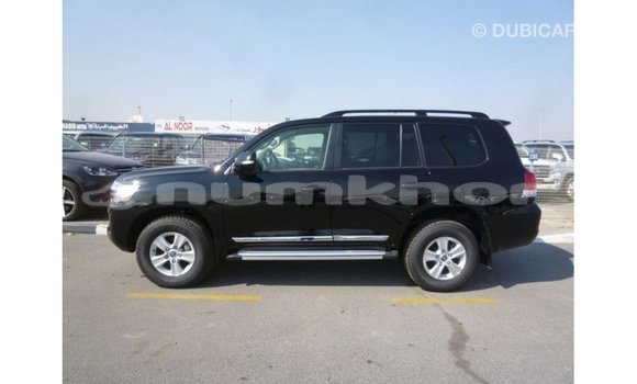 Buy Import Toyota Land Cruiser Black Car in Import - Dubai in Bumthang Buy Import Toyota Land Cruiser Black Car in Import - Dubai in Bumthang
