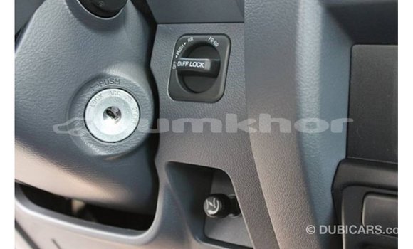 Buy Import Toyota Land Cruiser White Car in Import - Dubai in Bumthang Buy Import Toyota Land Cruiser White Car in Import - Dubai in Bumthang