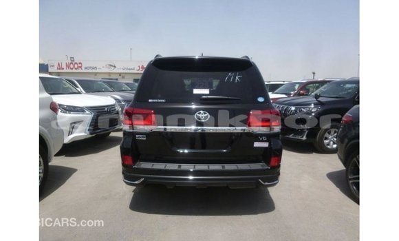 Buy Import Toyota Land Cruiser Black Car in Import - Dubai in Bumthang Buy Import Toyota Land Cruiser Black Car in Import - Dubai in Bumthang