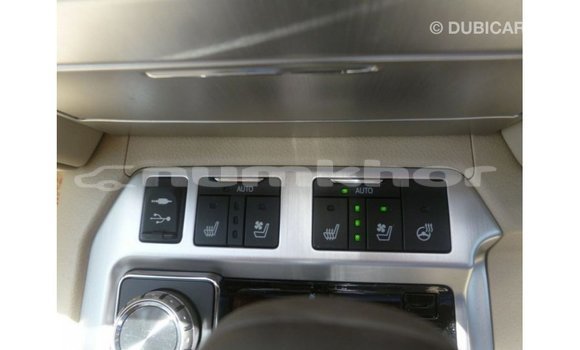 Buy Import Toyota Land Cruiser Black Car in Import - Dubai in Bumthang Buy Import Toyota Land Cruiser Black Car in Import - Dubai in Bumthang