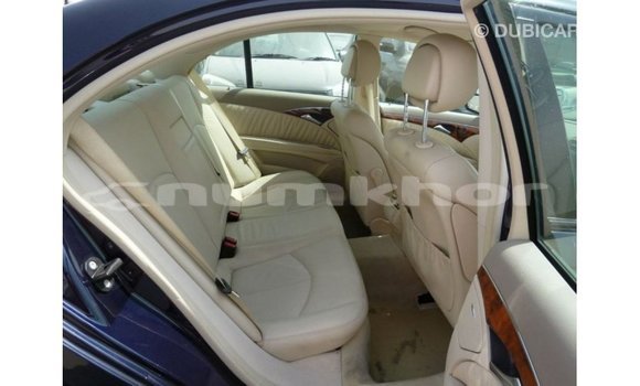 Buy Import Mercedes-Benz 200 Blue Car in Import - Dubai in Bumthang Buy Import Mercedes-Benz 200 Blue Car in Import - Dubai in Bumthang