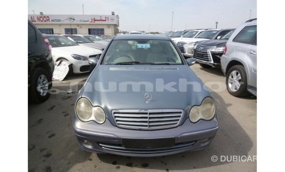 Buy Import Mercedes-Benz 190 Blue Car in Import - Dubai in Bumthang Buy Import Mercedes-Benz 190 Blue Car in Import - Dubai in Bumthang