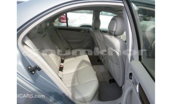 Buy Import Mercedes-Benz 190 Blue Car in Import - Dubai in Bumthang Buy Import Mercedes-Benz 190 Blue Car in Import - Dubai in Bumthang
