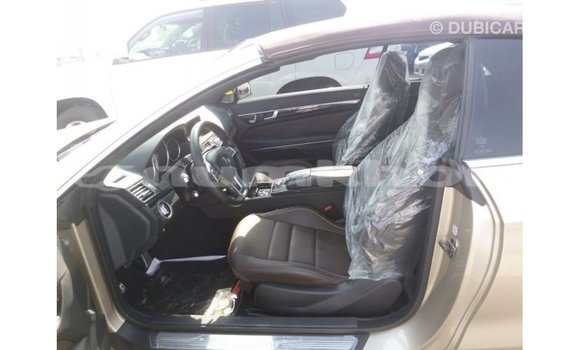 Buy Import Mercedes-Benz 200 Other Car in Import - Dubai in Bumthang Buy Import Mercedes-Benz 200 Other Car in Import - Dubai in Bumthang