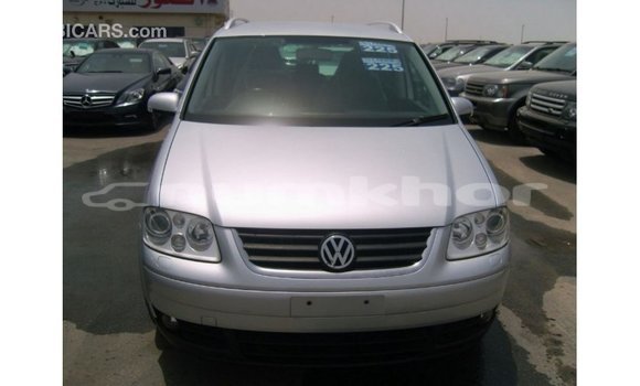 Buy Import Volkswagen Touran Other Car in Import - Dubai in Bumthang Buy Import Volkswagen Touran Other Car in Import - Dubai in Bumthang