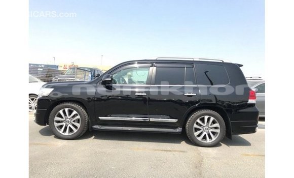 Buy Import Toyota Land Cruiser Black Car in Import - Dubai in Bumthang Buy Import Toyota Land Cruiser Black Car in Import - Dubai in Bumthang