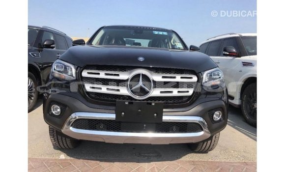 Buy Import Mercedes-Benz 250 Black Car in Import - Dubai in Bumthang Buy Import Mercedes-Benz 250 Black Car in Import - Dubai in Bumthang
