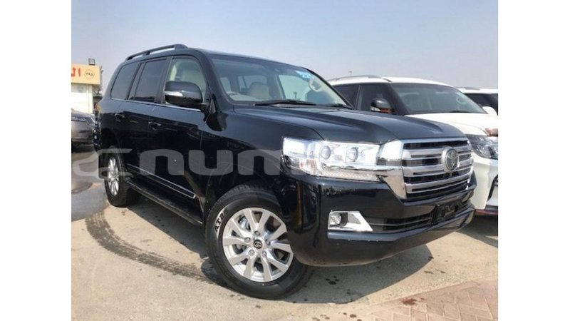 Big with watermark toyota land cruiser bumthang import dubai 2730