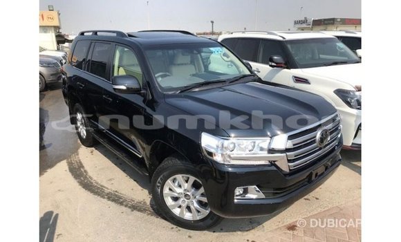 Buy Import Toyota Land Cruiser Black Car in Import - Dubai in Bumthang Buy Import Toyota Land Cruiser Black Car in Import - Dubai in Bumthang