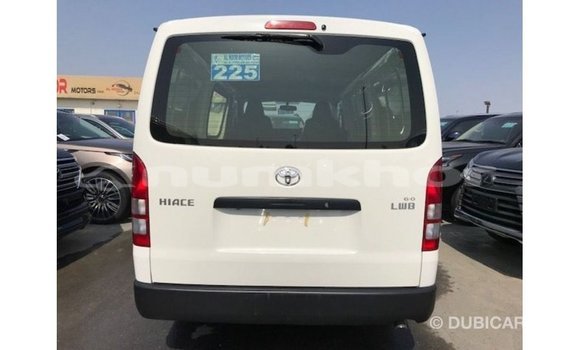 Buy Import Toyota Hiace White Car in Import - Dubai in Bumthang Buy Import Toyota Hiace White Car in Import - Dubai in Bumthang