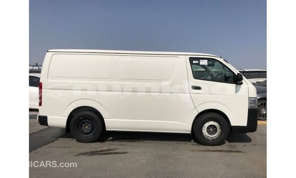 Buy Import Toyota Hiace White Car in Import - Dubai in Bumthang Buy Import Toyota Hiace White Car in Import - Dubai in Bumthang