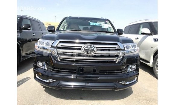 Buy Import Toyota Land Cruiser Black Car in Import - Dubai in Bumthang Buy Import Toyota Land Cruiser Black Car in Import - Dubai in Bumthang