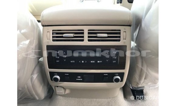 Buy Import Toyota Land Cruiser Black Car in Import - Dubai in Bumthang Buy Import Toyota Land Cruiser Black Car in Import - Dubai in Bumthang
