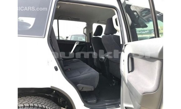 Buy Import Toyota Prado White Car in Import - Dubai in Bumthang Buy Import Toyota Prado White Car in Import - Dubai in Bumthang