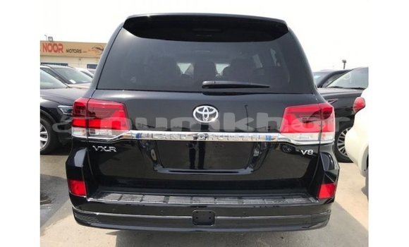 Buy Import Toyota Land Cruiser Black Car in Import - Dubai in Bumthang Buy Import Toyota Land Cruiser Black Car in Import - Dubai in Bumthang
