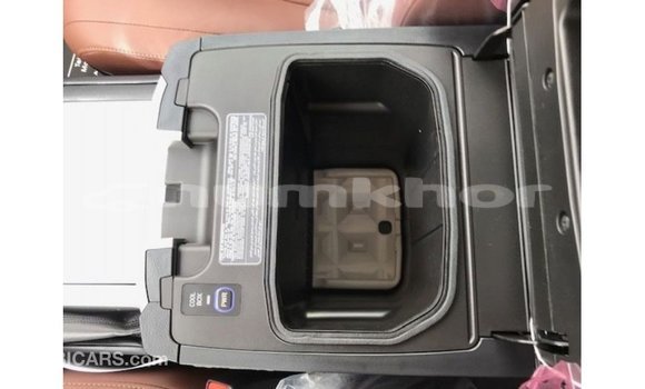 Buy Import Toyota Land Cruiser Black Car in Import - Dubai in Bumthang Buy Import Toyota Land Cruiser Black Car in Import - Dubai in Bumthang