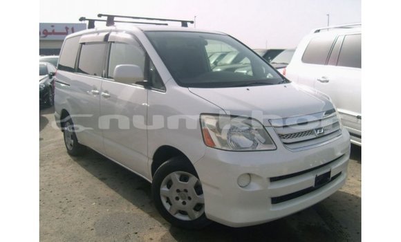 Buy Import Toyota Noah White Car in Import - Dubai in Bumthang Buy Import Toyota Noah White Car in Import - Dubai in Bumthang