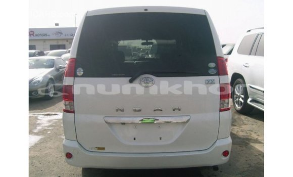 Buy Import Toyota Noah White Car in Import - Dubai in Bumthang Buy Import Toyota Noah White Car in Import - Dubai in Bumthang