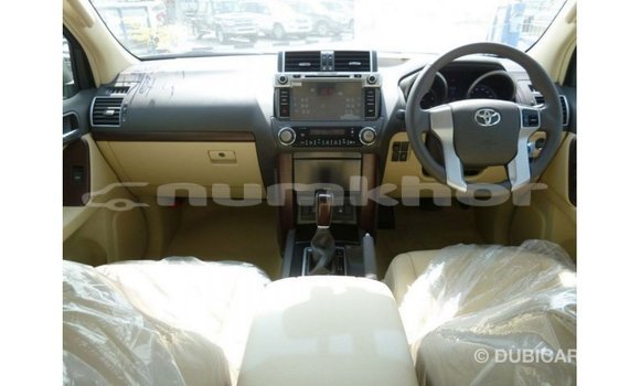 Buy Import Toyota Prado White Car in Import - Dubai in Bumthang Buy Import Toyota Prado White Car in Import - Dubai in Bumthang