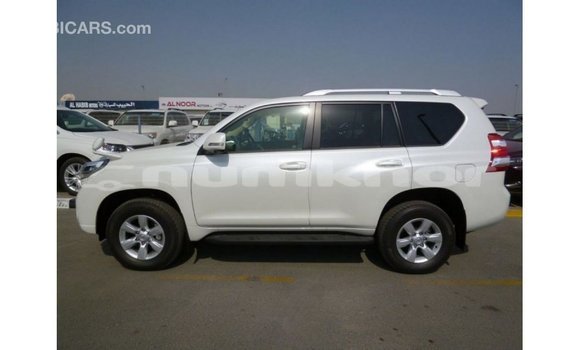 Buy Import Toyota Prado White Car in Import - Dubai in Bumthang Buy Import Toyota Prado White Car in Import - Dubai in Bumthang