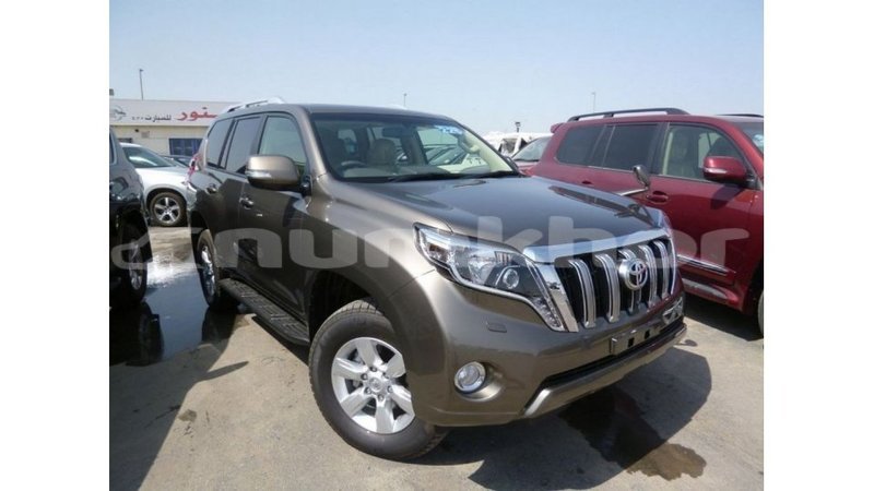 Big with watermark toyota prado bumthang import dubai 2751