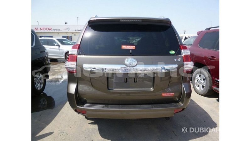 Big with watermark toyota prado bumthang import dubai 2751