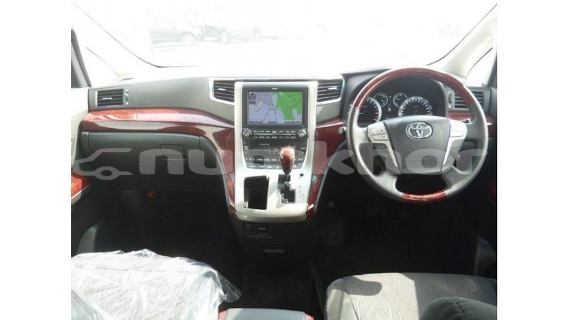 Big with watermark toyota alphard bumthang import dubai 2754