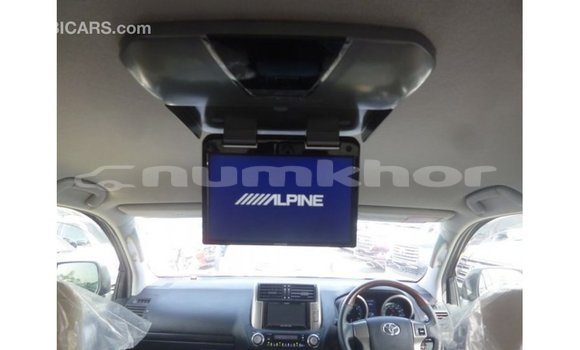 Buy Import Toyota Prado Other Car in Import - Dubai in Bumthang Buy Import Toyota Prado Other Car in Import - Dubai in Bumthang