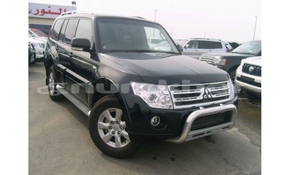 Buy Import Mitsubishi Pajero Black Car in Import - Dubai in Bumthang Buy Import Mitsubishi Pajero Black Car in Import - Dubai in Bumthang