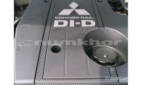 Buy Import Mitsubishi Pajero Black Car in Import - Dubai in Bumthang Buy Import Mitsubishi Pajero Black Car in Import - Dubai in Bumthang