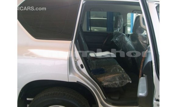 Buy Import Toyota Prado Other Car in Import - Dubai in Bumthang Buy Import Toyota Prado Other Car in Import - Dubai in Bumthang