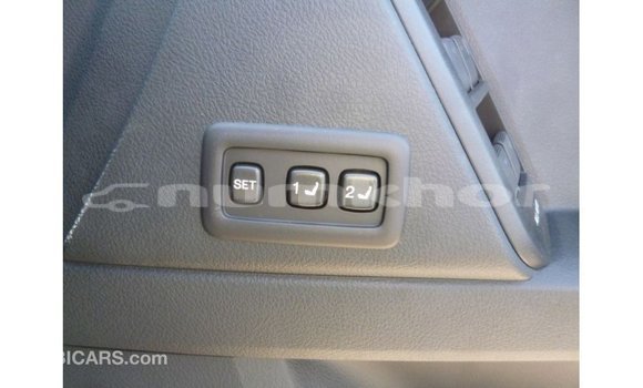 Buy Import Toyota Prado Other Car in Import - Dubai in Bumthang Buy Import Toyota Prado Other Car in Import - Dubai in Bumthang