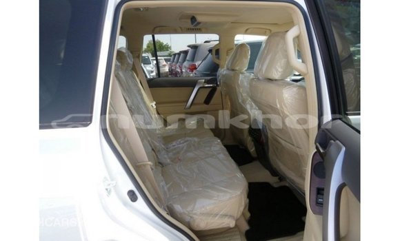 Buy Import Toyota Prado White Car in Import - Dubai in Bumthang Buy Import Toyota Prado White Car in Import - Dubai in Bumthang