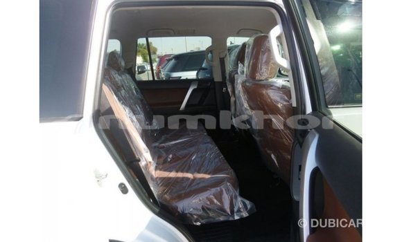 Buy Import Toyota Prado White Car in Import - Dubai in Bumthang Buy Import Toyota Prado White Car in Import - Dubai in Bumthang