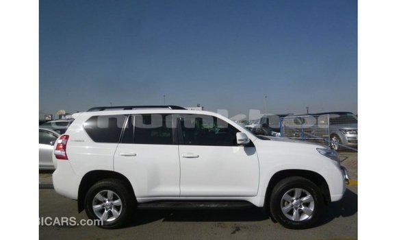 Buy Import Toyota Prado White Car in Import - Dubai in Bumthang Buy Import Toyota Prado White Car in Import - Dubai in Bumthang