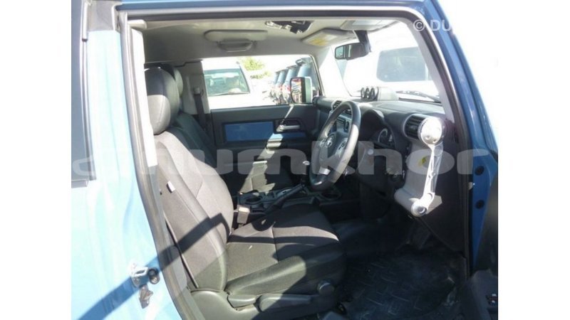 Big with watermark toyota fj cruiser bumthang import dubai 2782