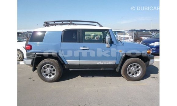 Buy Import Toyota FJ Cruiser Blue Car in Import - Dubai in Bumthang Buy Import Toyota FJ Cruiser Blue Car in Import - Dubai in Bumthang