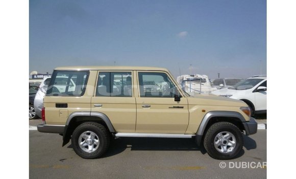 Buy Import Toyota Land Cruiser Beige Car in Import - Dubai in Bumthang Buy Import Toyota Land Cruiser Beige Car in Import - Dubai in Bumthang