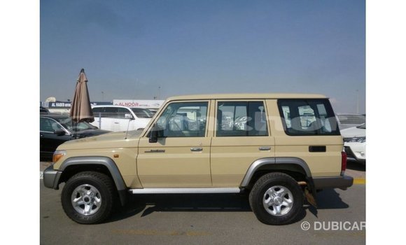 Buy Import Toyota Land Cruiser Beige Car in Import - Dubai in Bumthang Buy Import Toyota Land Cruiser Beige Car in Import - Dubai in Bumthang