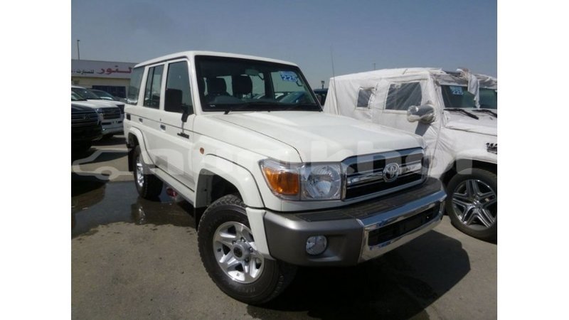 Big with watermark toyota land cruiser bumthang import dubai 2785