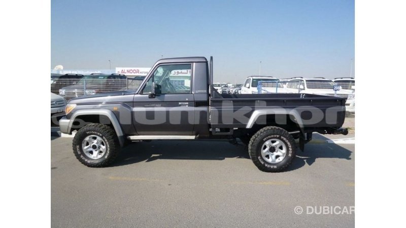 Big with watermark toyota land cruiser bumthang import dubai 2786