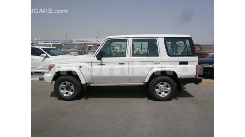 Big with watermark toyota land cruiser bumthang import dubai 2787